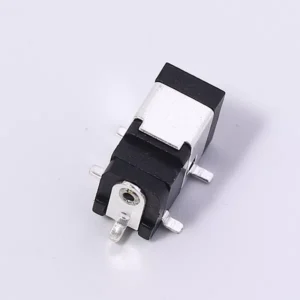 DC power connector