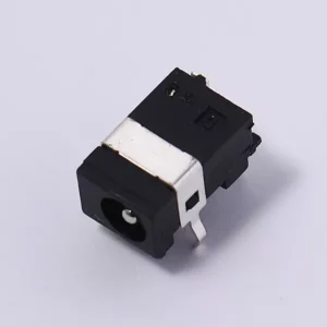 DC power connector