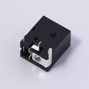 DC power connector
