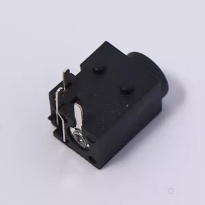 DC power connector