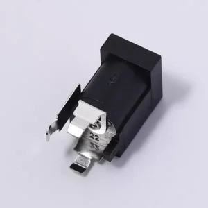 DC power connector