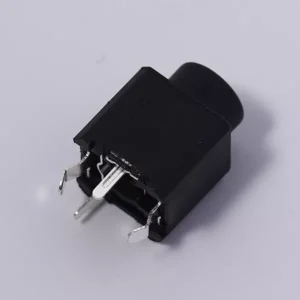 Headphone connector